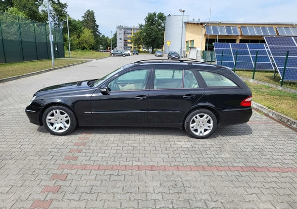 Mercedes-Benz Klasa E cena 29900 przebieg: 296000, rok produkcji 2005 z Kosów Lacki małe 326